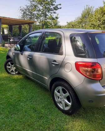 Suzuki SX4 cena 17900 przebieg: 232600, rok produkcji 2007 z Gorlice małe 22